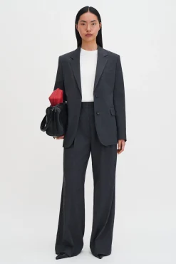 Delilah Blazer
