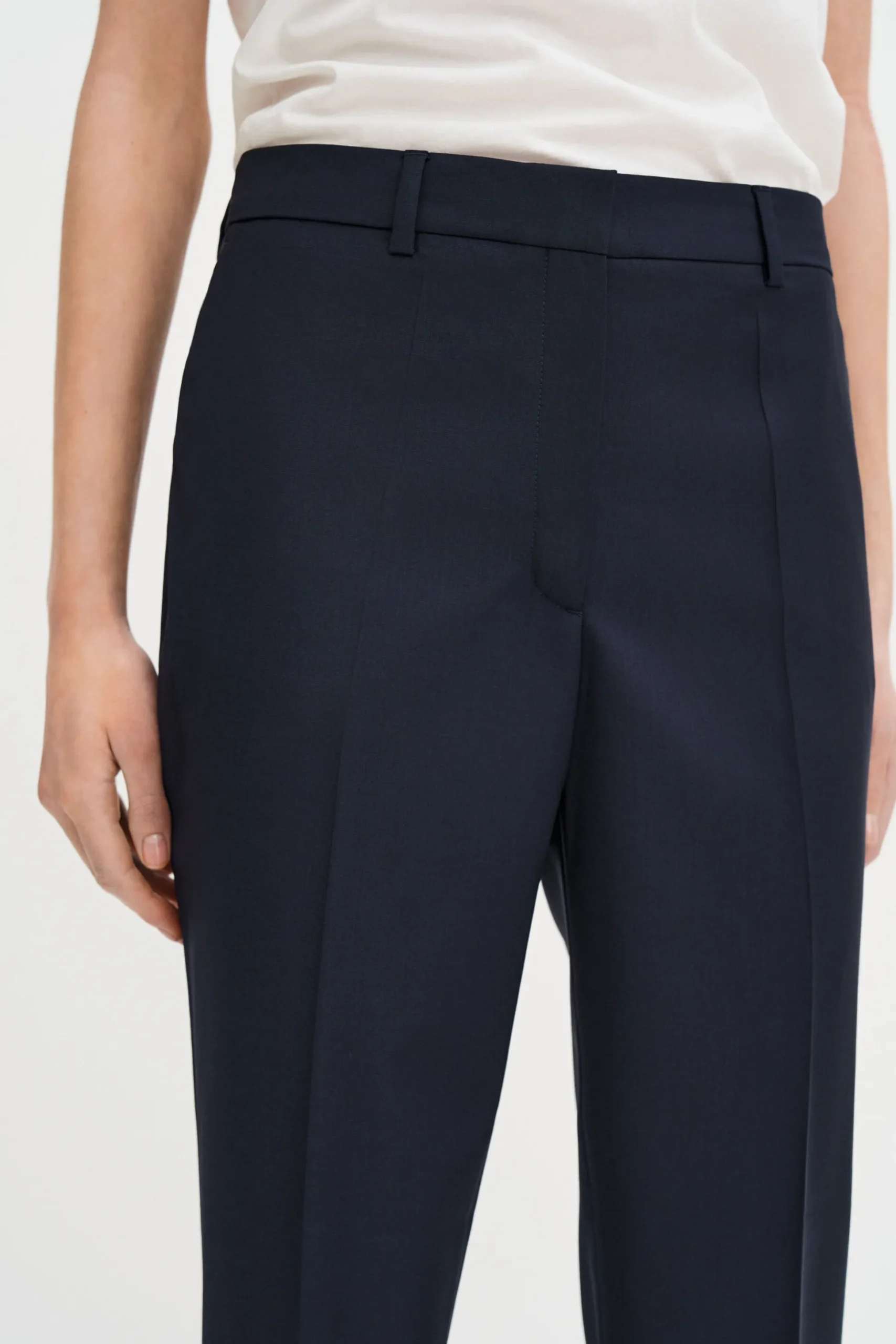 Emma Cropped Cool Wool Trouser