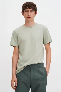 Filip Tee