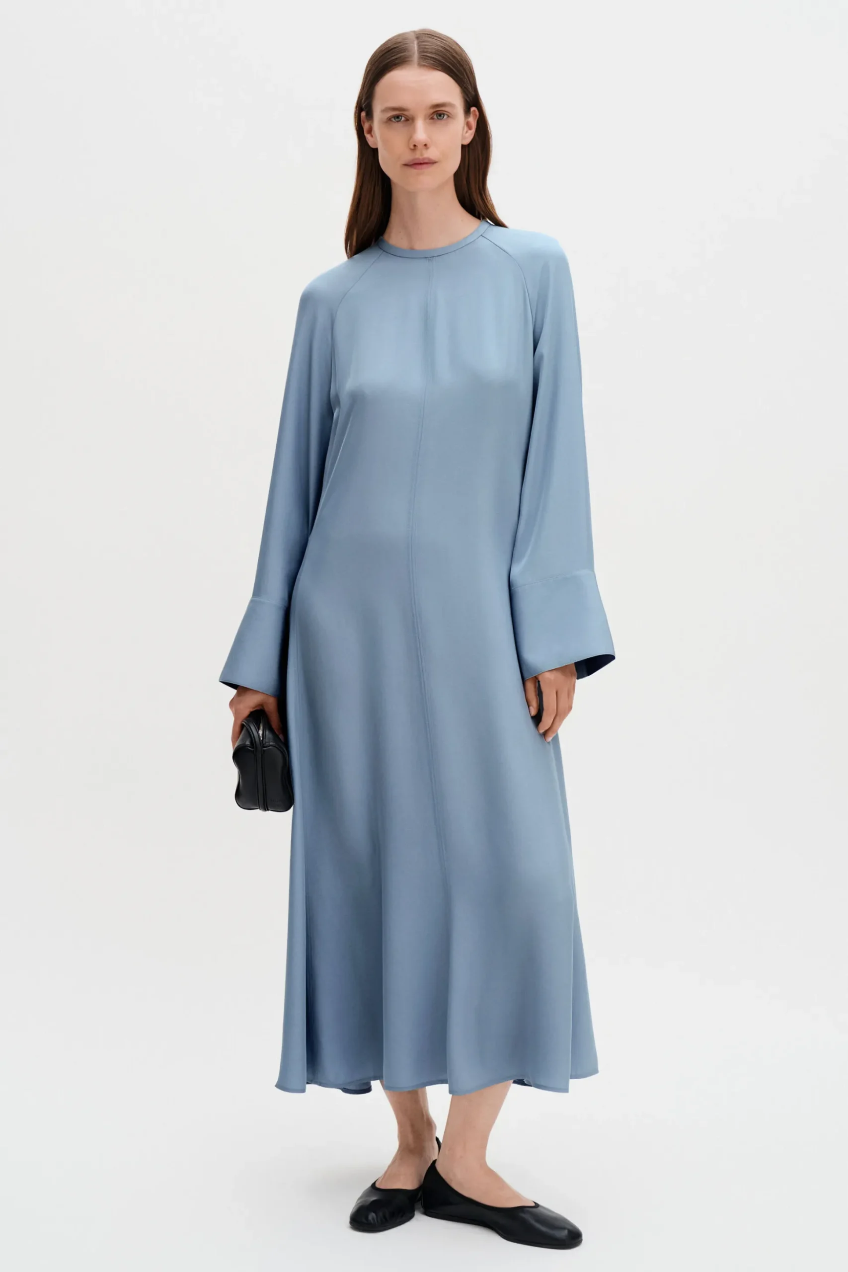 Fluid Raglan Dress