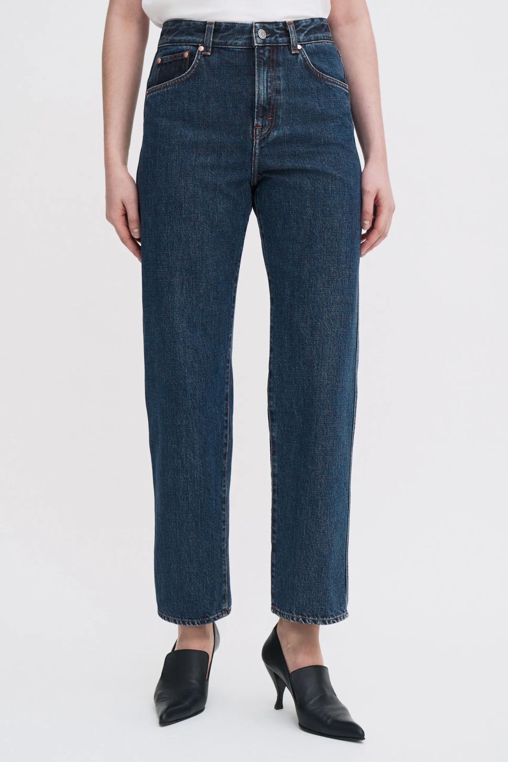 High Waisted Cropped Jeans