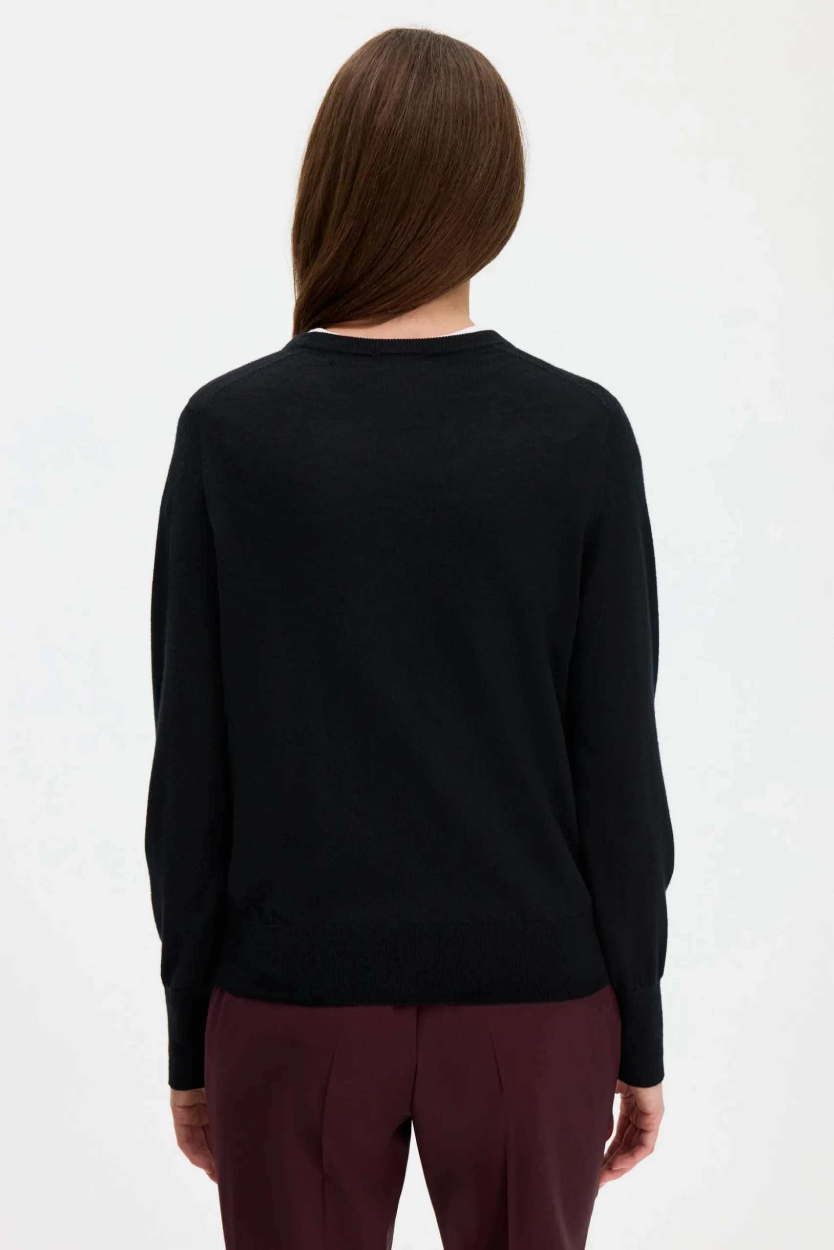 Merino R-neck Sweater