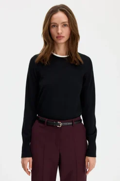 Merino R-neck Sweater