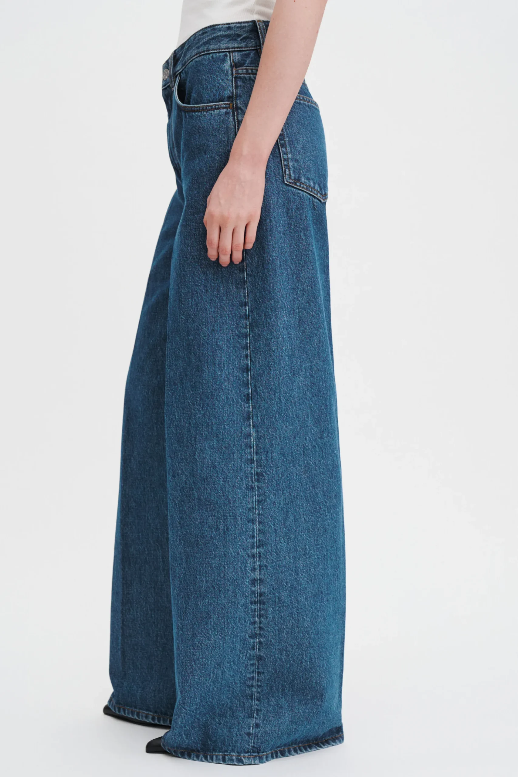 Wide Leg Jeans